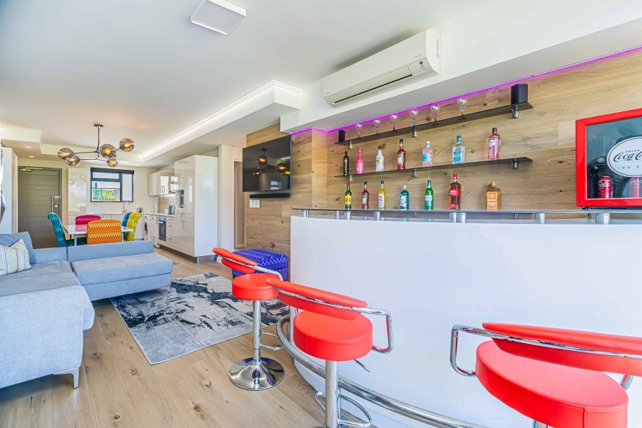 To Let 2 Bedroom Property for Rent in Mouille Point Western Cape